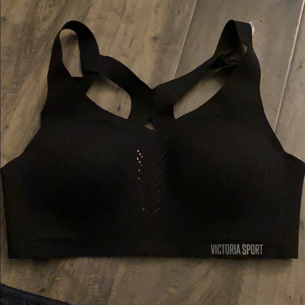 Victoria’s Secret Angel Max Sports Bra